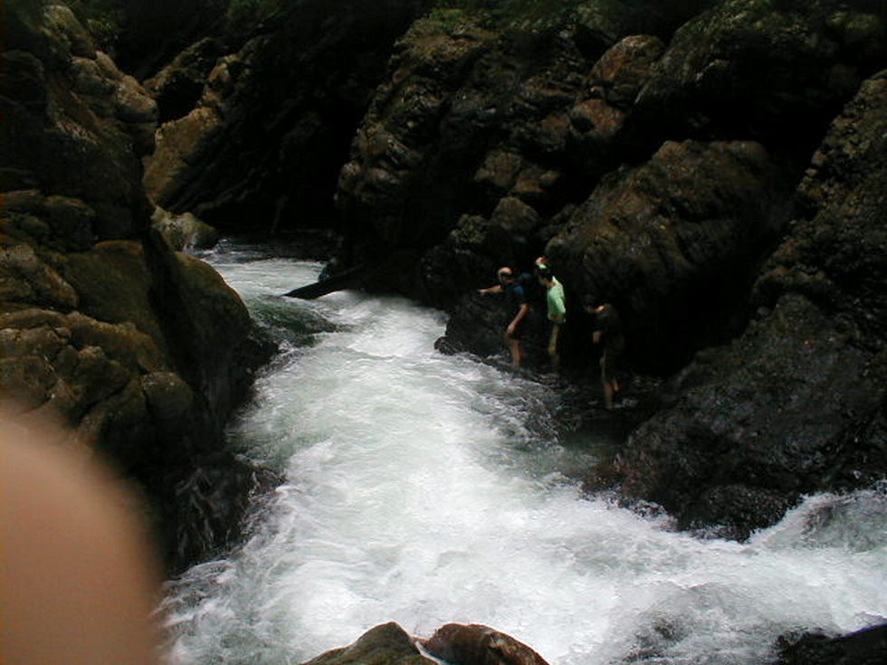 Siling Hot Springs 四陵溫泉 and Fu-Ba trail 福巴越嶺古道 P1010025