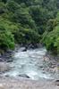 looking downstream on the Nanshixi 南勢溪 from the Fushan 福山  bridge