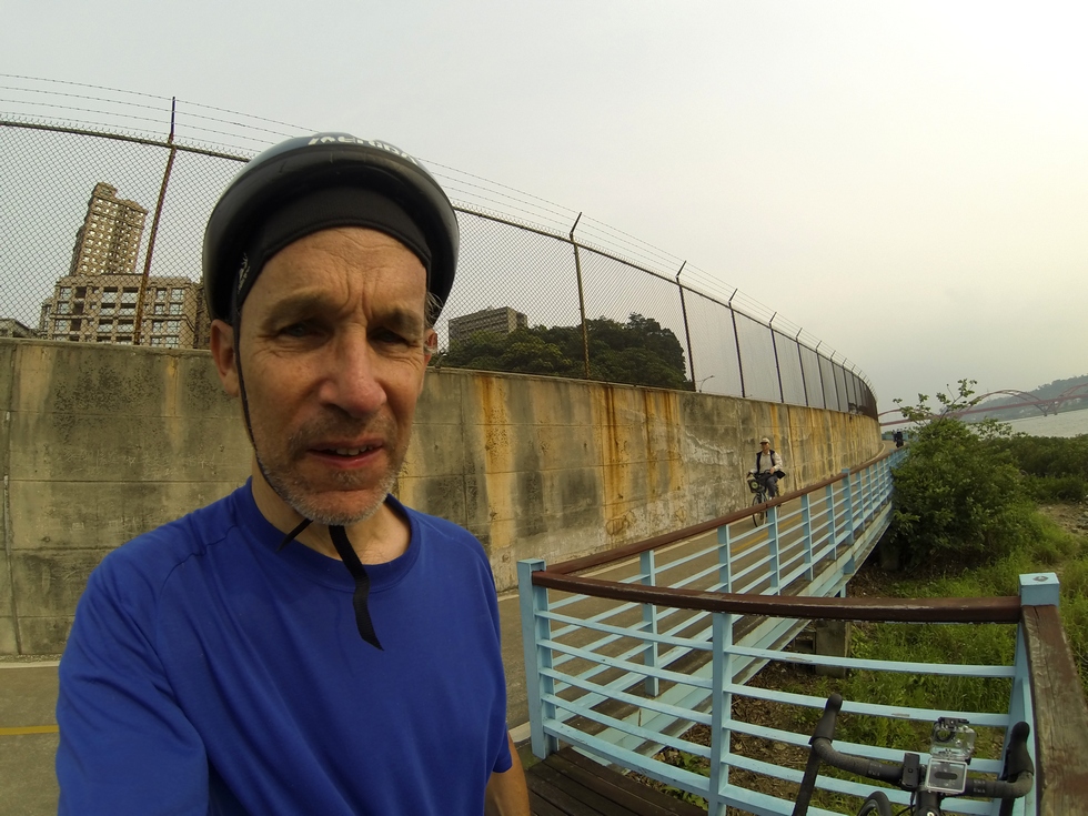 Tamshui 淡水 and YangMingShan 陽明山 bike ride with Alan GOPR0810