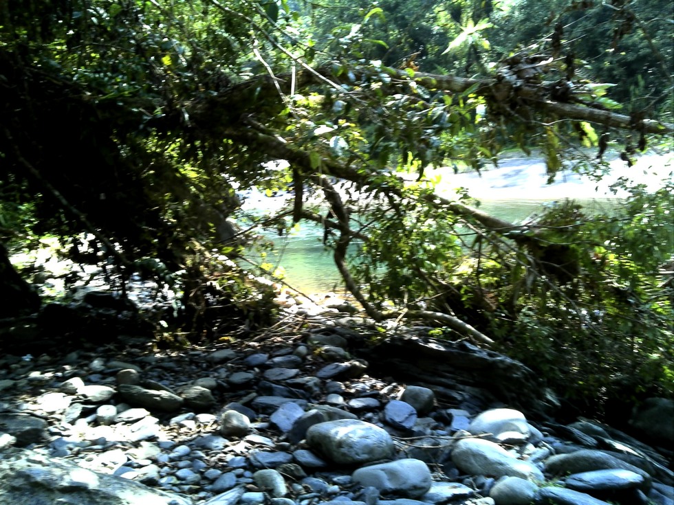 Fushan river trip with Brent DSC00024