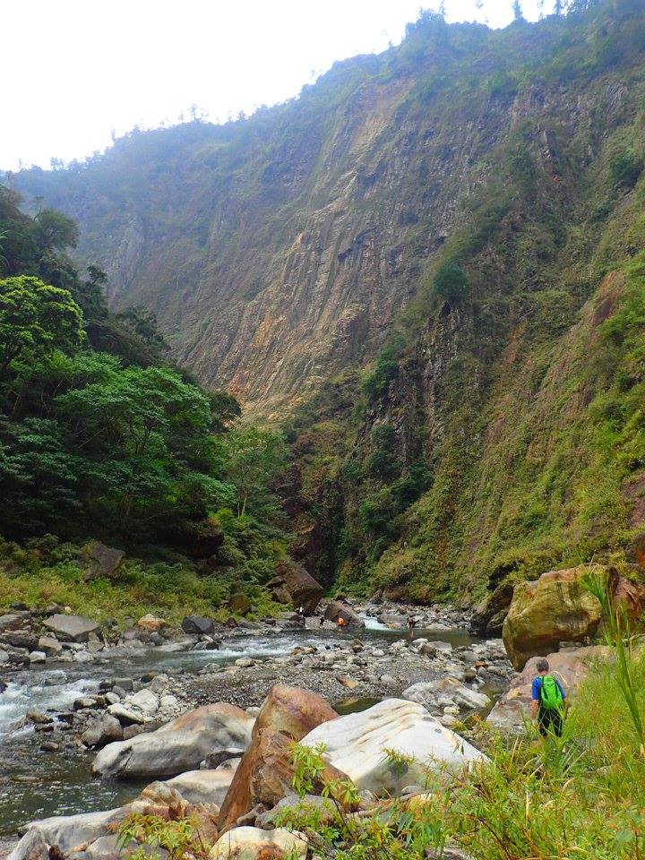 Beigang Canyon 北港溪峽谷 and HuiSun Hot Spring 惠蓀溫泉 16996167_10155865960497926_6622721243394619517_n