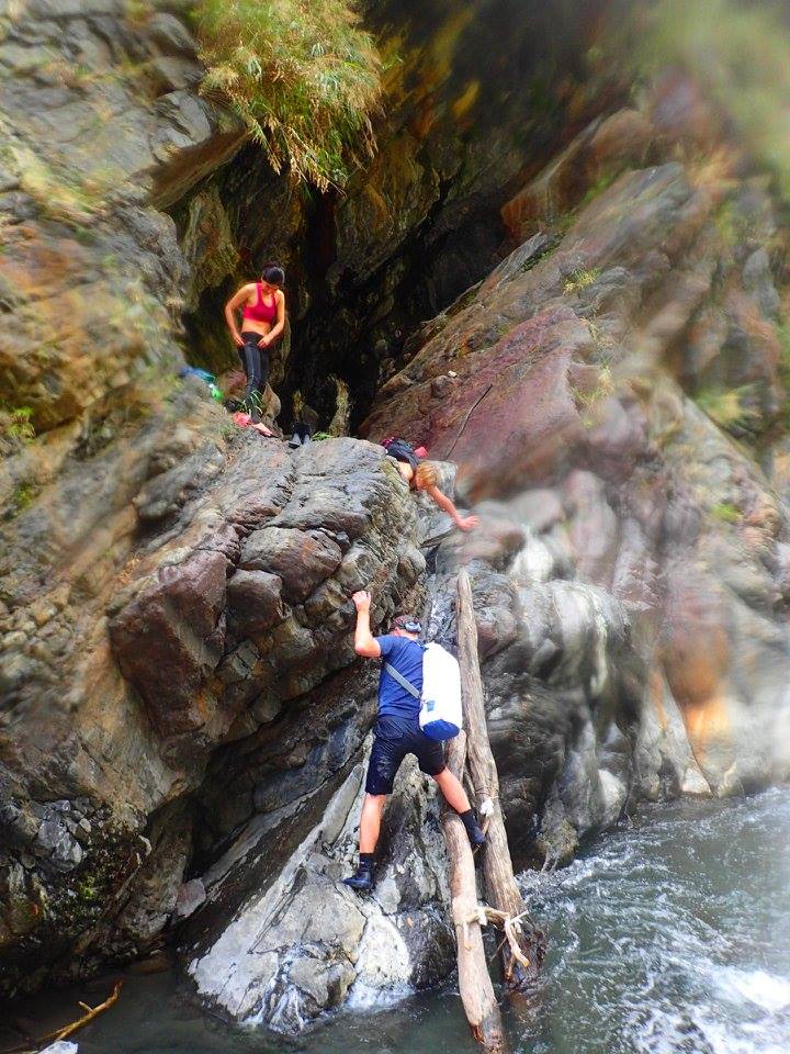 Beigang Canyon 北港溪峽谷 and HuiSun Hot Spring 惠蓀溫泉 17155495_10155865960017926_2171124471678990850_n