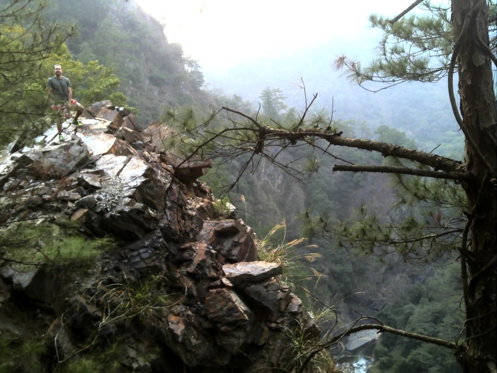 Beigang Canyon 北港溪峽谷 and HuiSun Hot Spring 惠蓀溫泉 DSC00112