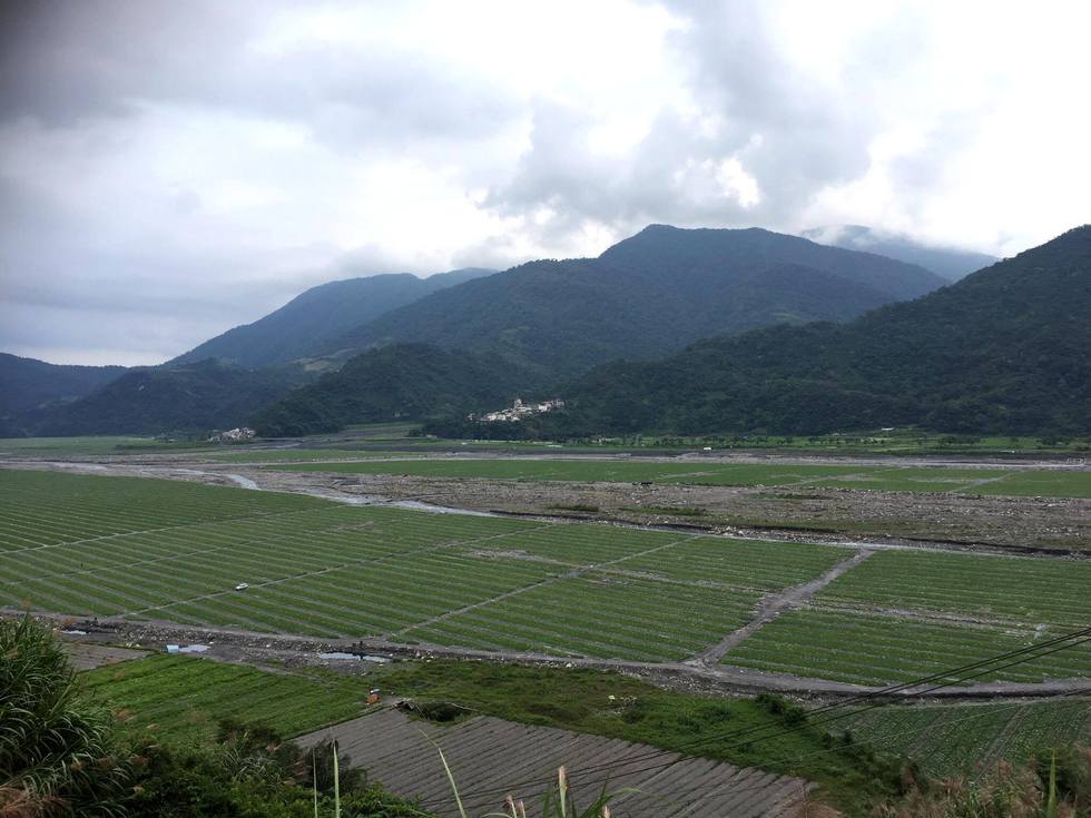 Northern Cross-Island Highway 北部橫貫公路 bike ride 19125143_10158635617205417_1157500189_o