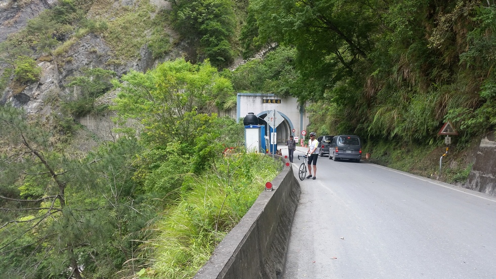 Southern Cross-Island Highway 南橫公路 ride 20180422_140110