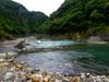 next photo: fishermen at dam on Yufeng River 玉峰溪