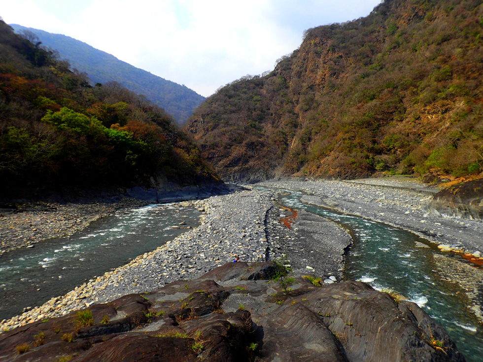 Danda stream 丹大溪 Hot springs survey P2280455