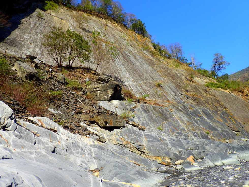 Danda stream 丹大溪 Hot springs survey P3010513