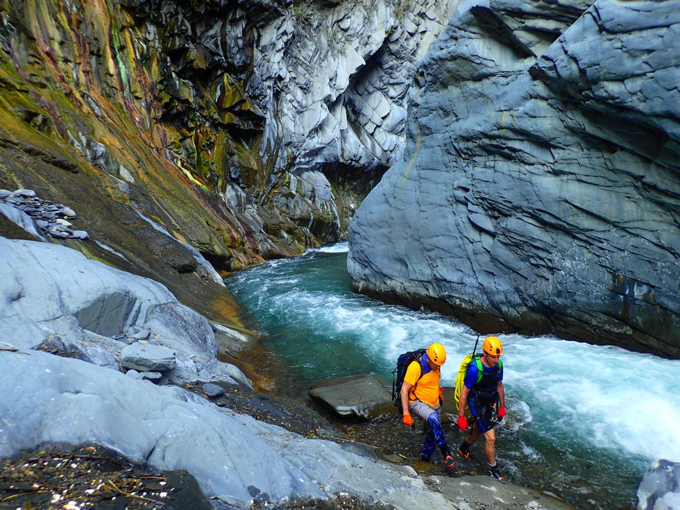 Danda stream 丹大溪 Hot springs survey P3010533