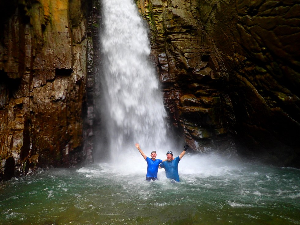 Miaoli 苗栗 Nanzhuang 南庄 streams and waterfalls 67635279_10155928436607493_6953471792170139648_o_10155928436602493