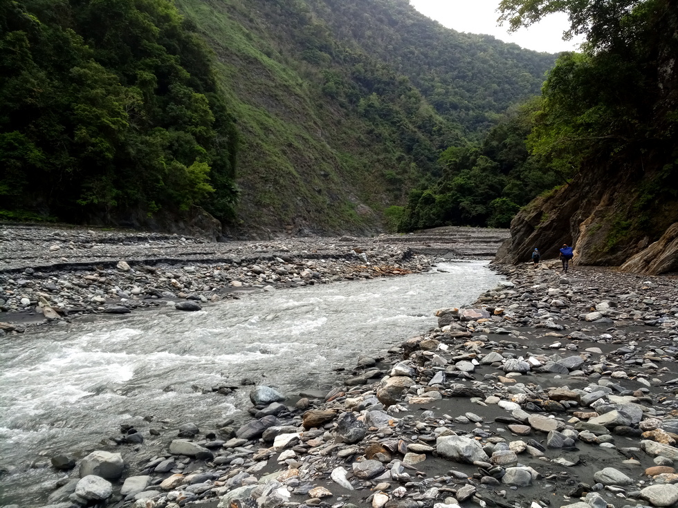 Heping river 和平溪 to Mohen hot springs 莫很溫泉 IMG_20190404_161449_8