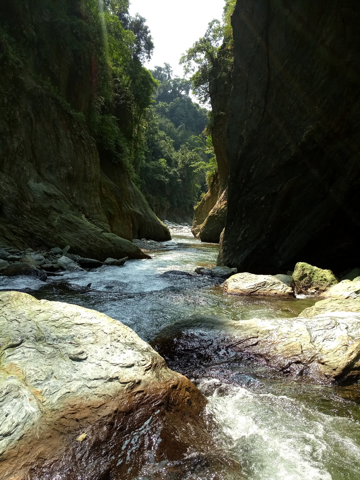 Heping river 和平溪 to Mohen hot springs 莫很溫泉 IMG_20190405_100015_0