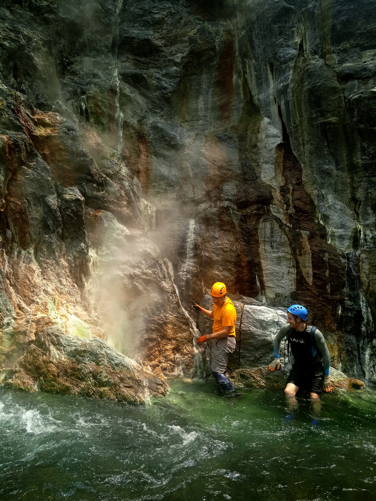 Heping river 和平溪 to Mohen hot springs 莫很溫泉 IMG_20190405_120042_7