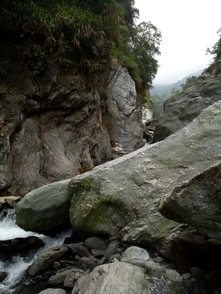 Heping river 和平溪 to Mohen hot springs 莫很溫泉 IMG_20190405_132818_8