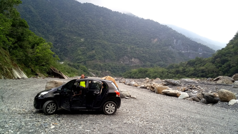 Heping river 和平溪 to Mohen hot springs 莫很溫泉 IMG_20190406_160424_0