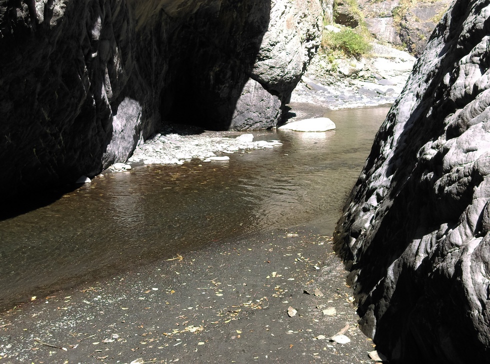 Pingtung 屏東 / Kaohsiung 高雄 canyons exploration IMAG7033